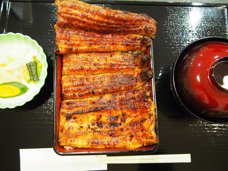 ◆成田山 うなぎ店の大穴場 「うなぎ 成田 新川」イオンタウン成田富里店_b0008655_00372785.jpg