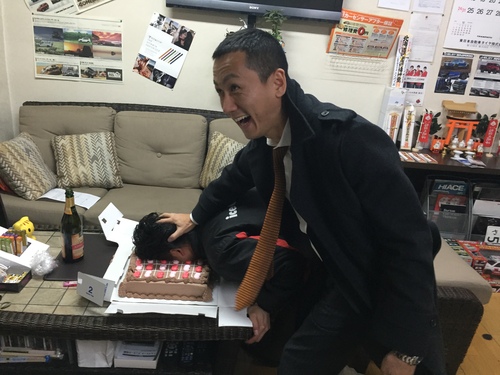 1月6日(水)山本が送ります TOMMY の1日 ランクル ハマー アルファード_b0127002_1948894.jpg