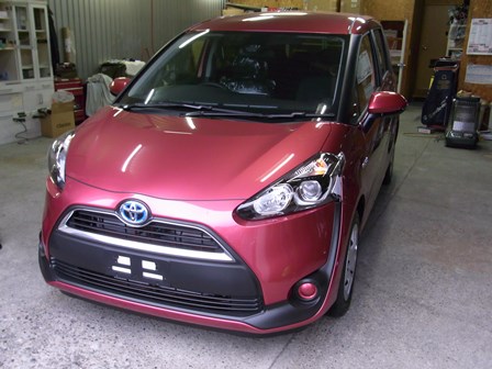 ☆新型トヨタシエンタ☆_a0055981_20513421.jpg