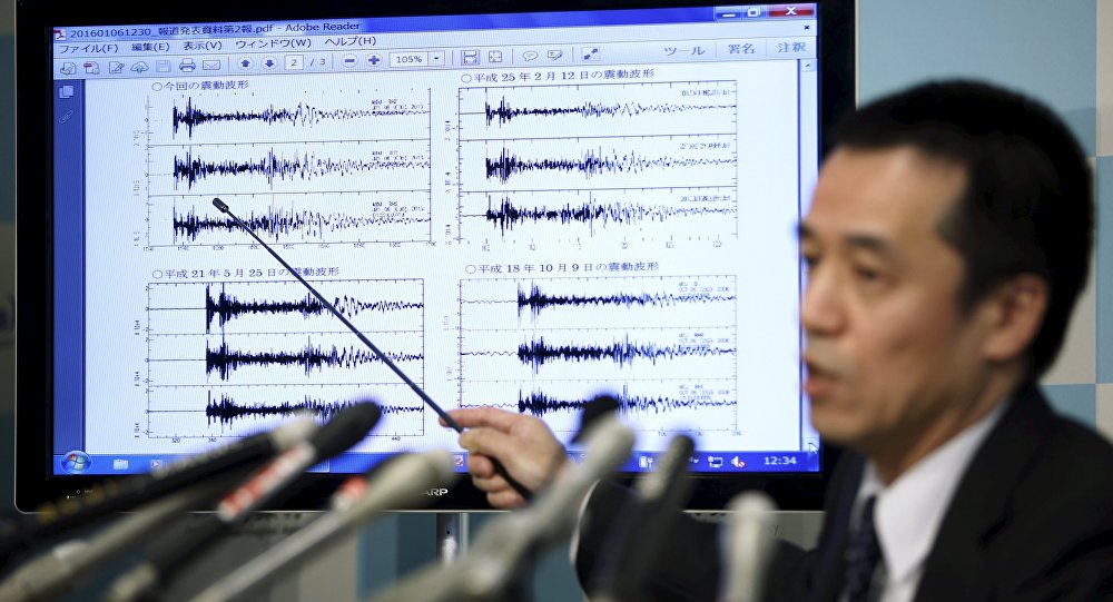 A Happy New Year Artificial Earthquake! :水爆は「人工地震の見分け方」の勉強になるな！_e0171614_100896.jpg