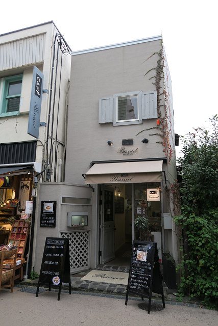 鎌倉小町通り －⑲Cafe Biscuit（前編）－_b0169330_712813.jpg