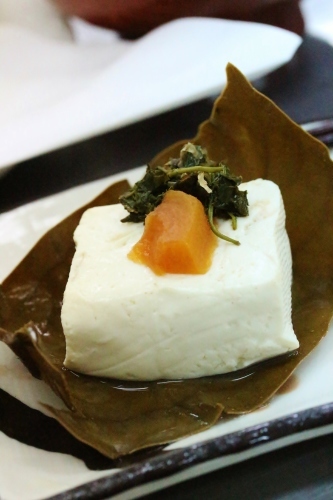 茶と柿_b0220318_22405167.jpg