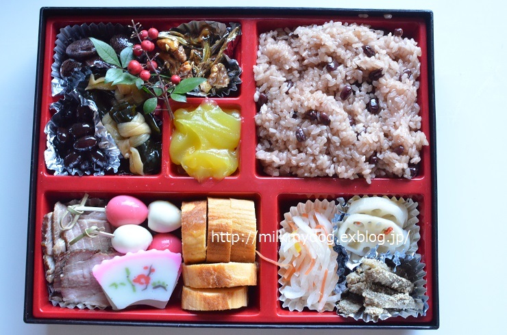 お赤飯を合わせたお節弁当！_e0210934_18421061.jpg