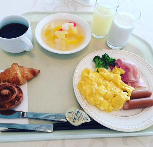 おはようございま〜す⭐️_c0151965_17112218.jpg