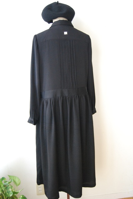 着物りメイク・紋入り喪服クラシカルワンピース_d0127925_13153750.jpg
