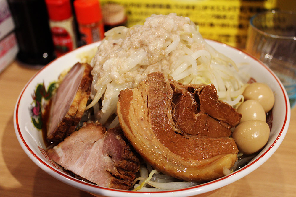 ランチスノークルーズ　らー麺　シャカリキ_a0139912_13131929.jpg