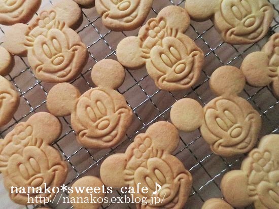 ミッキー ミニーのクッキー Nanako Sweets Cafe ミッキー ミニーのクッキー Nanako Sweets Cafe