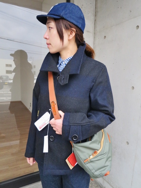 久々の日本の職人BAG:LEDER MAKES ・・・ 当店別注カラー仕様・2型です(^^♪_d0152280_2111724.jpg
