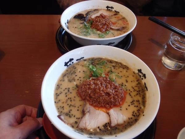 らー麺藤平　　　　　　　川西多田店_c0118393_121245.jpg