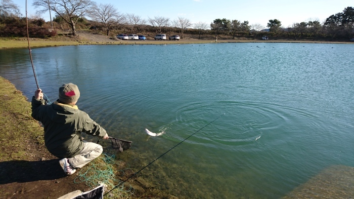 加賀フィッシングエリア 坂の上の湖