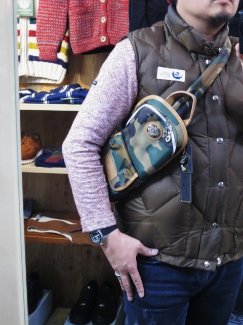別注CAMO生地 One Shoulder BODY BAG ・・・ By Orobianco_d0152280_1695100.jpg