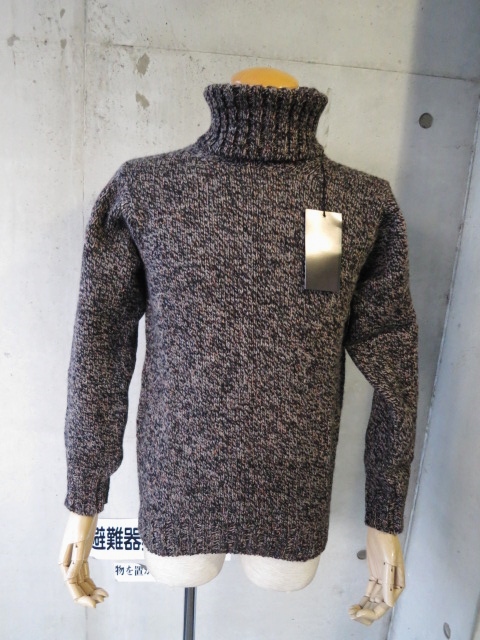 定休日の御知らせ。。。& ..._d0152280_20155580.jpg