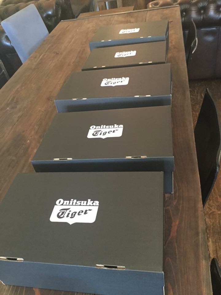 Onitsuka Tiger✖️R・J CAFE_b0216527_21414556.jpg