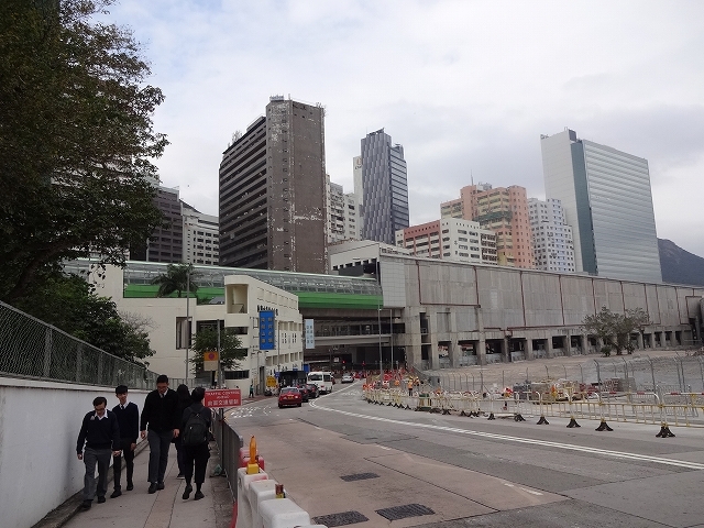 42號巴士站に向かって _b0248150_14132124.jpg