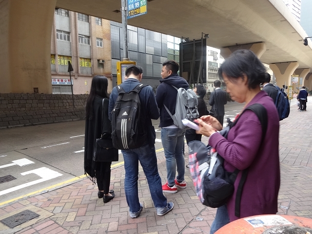 42號巴士站に向かって _b0248150_14345902.jpg