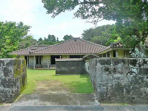 沖縄建築視察ツアー、参加者募集中_b0014003_1432468.jpg