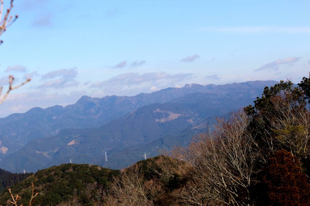 八女市矢部村山系の八名山_f0212511_0315169.jpg