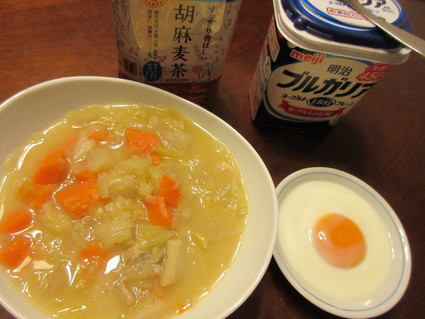 今日の健康弁当は、蒸し豚&野菜とか。_c0212604_21483085.jpg