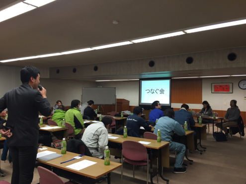 つなぐ会_e0149215_16360041.jpg