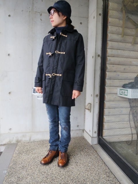 寒い日にはコレです。。。流れもありますTURTLE NECK KNIT SWEATER で如何がでしょーか!?_d0152280_2041314.jpg
