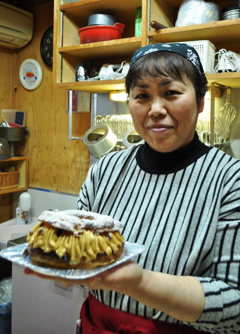 chiffon chiffonなかやまの焼き菓子教室応用コース第４回「パリブレスト」講座_b0087822_1135987.jpg