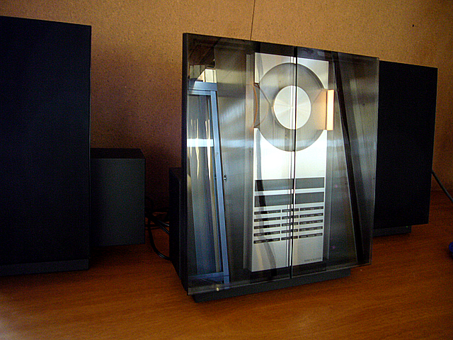 Bang & Olufsen Beosound B&O 2300 : Epicure11