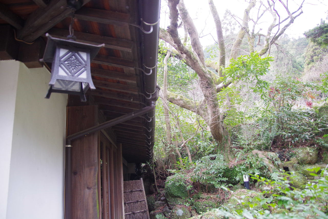 秋月温泉「清流庵」と「秋月小町」の花籠膳_c0011649_755123.jpg