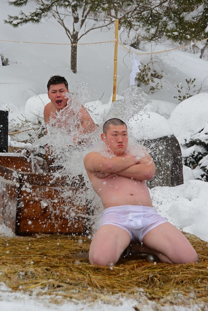 木古内 寒中みそぎ Images Of The North 木古内 寒中みそぎ Images Of The North