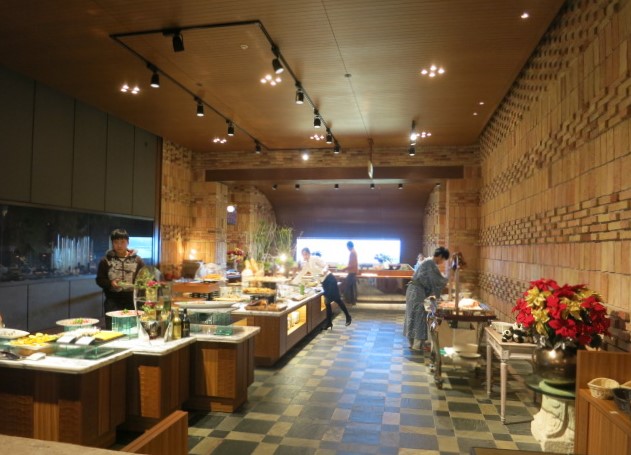 f0236260_1451343.jpg
