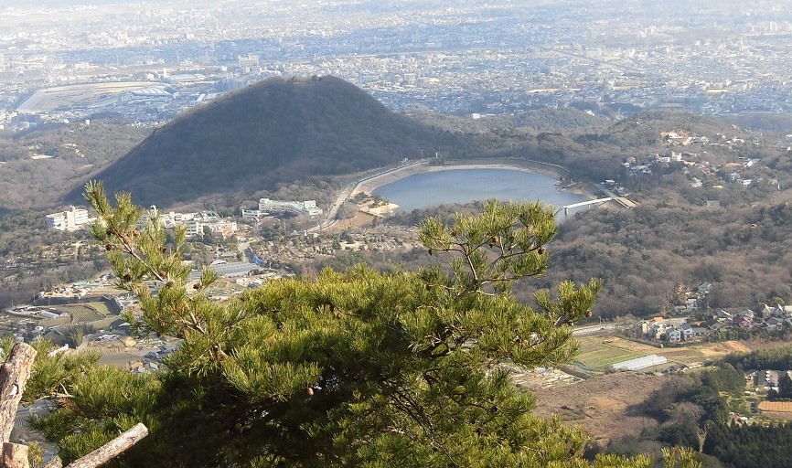 観音山からごろごろ岳へ_d0125589_10401427.jpg