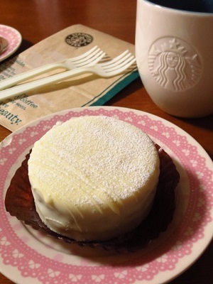 スタバのホワイトザッハトルテ La La La Kitchen 2 スタバのホワイトザッハトルテ La La La Kitchen 2