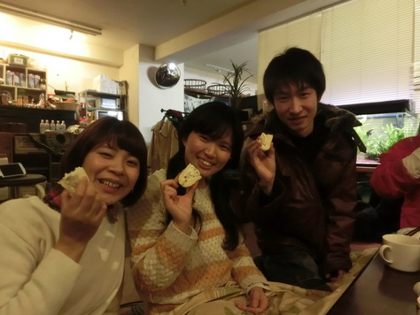 今日はお客さんがいっぱーい♫_a0080406_22422239.jpg