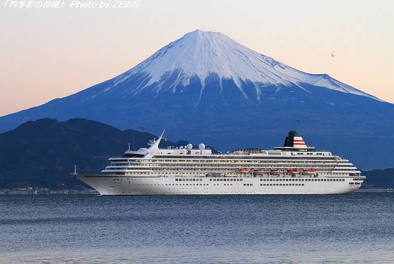 飛鳥Ⅱと富士山（清水港）_a0195032_15522787.jpg