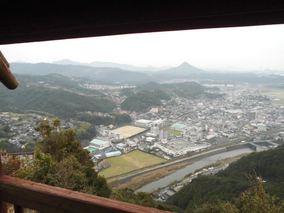 最強超低山”古川山系縦走修行”雨が降る前に_a0206345_19103397.jpg