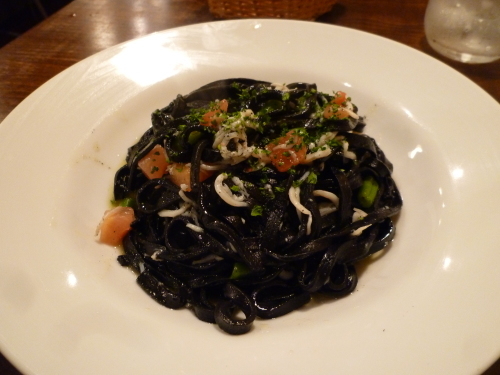 イカ墨フィットチーネのイタリアンランチ アジアーゴ 阪神野田駅近くにて カステラさん イカ墨フィットチーネのイタリアンランチ アジアーゴ 阪神野田駅近くにて カステラさん