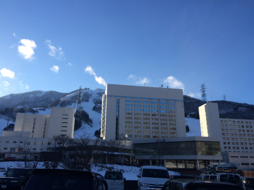 苗場に雪が降りました〜〜〜!!!_c0151965_12254875.jpg