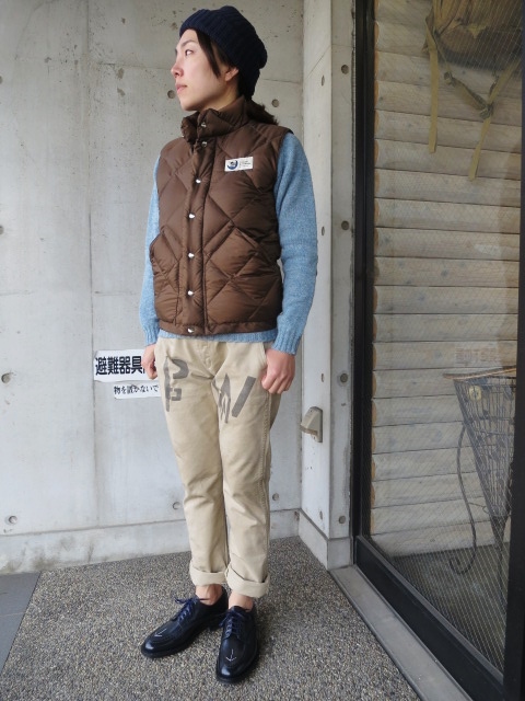1月の定番・・・Jamieson\'s MELANGE LEATHER Patch CRUE SWEATER!★!_d0152280_2084984.jpg