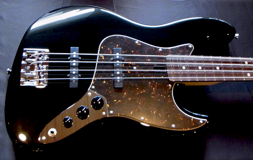 「Sparkling Black MetallicのStandard-J 1本目」が完成!!_e0053731_16201452.jpg