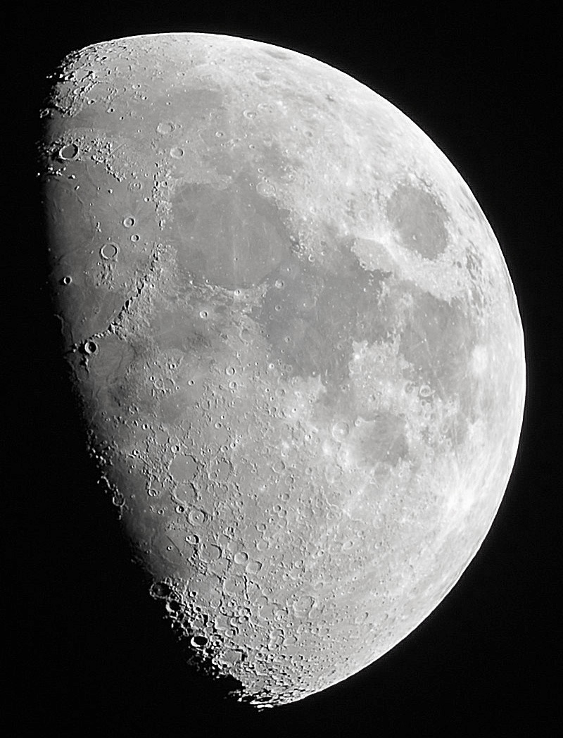 Half Moon 月齢8 3 16年1月18日 Face S Of The Moon Photos Silly Things