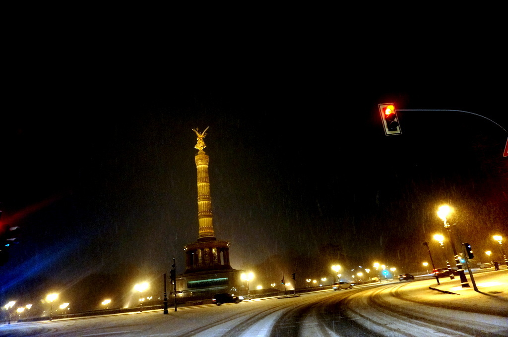 夜中の雪。_c0180686_17201250.jpg