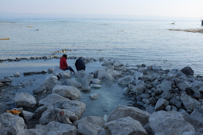 イタリア最大の湖の半島 \"Sirmione シルミオーネ\"_b0246303_17285896.jpg