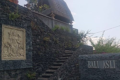Bali Asli Restaurant @ Gelumpang, Amlapura (\'15年9月編)_f0319208_16352255.jpg