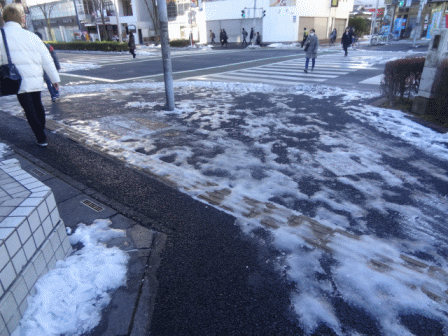 雪のち凍結_b0017215_17495446.gif