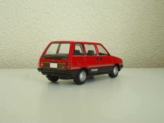 トミーテック・LV-N115a 日産プレーリー JW-G（赤） : 燃やせ
