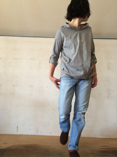 1枚でキマるシャツ。_e0357389_21053299.jpg