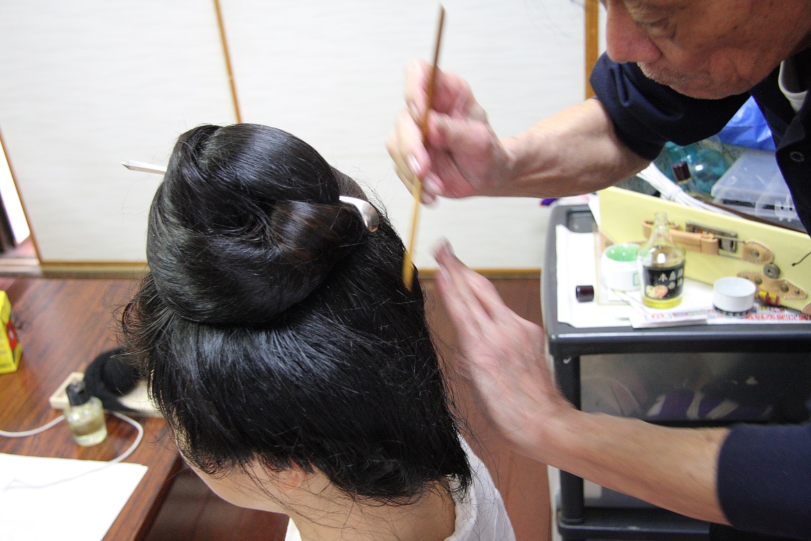 髪を結う。_d0136804_1730043.jpg