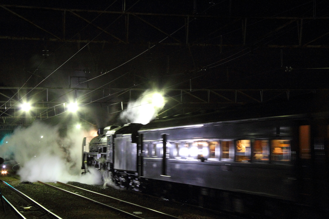 夜汽車の発車 - 2016年冬・信越線 - _b0190710_22594887.jpg