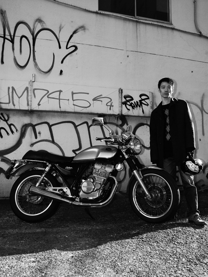 5COLORS「君はなんでそのバイクに乗ってるの?」#102_f0203027_12511824.jpg