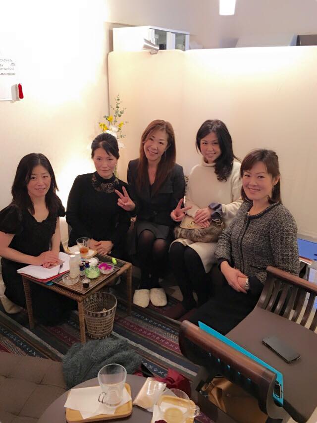 サロンマーケティング実践塾さらさらカフェを開催しました！_f0140145_9102634.jpg