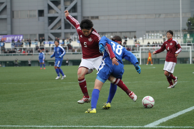 全日本大学女子サッカー選手権大会 早稲田大学4年ぶり優勝 ミントン気ままぎゃらり